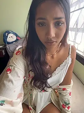 Snapshot of Lyla_Love chatting on January 2026 08:16:01 AM Lyla Love online show from January 2026 08:16:01 AM