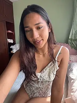 Snapshot of Lyla_Love chatting on January 2026 07:35:02 AM Lyla Love online show from January 2026 07:35:02 AM