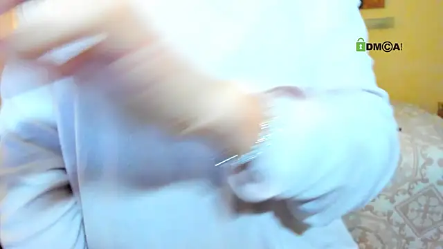 juliiaroberts online show from March 2026 01:02:02 AM