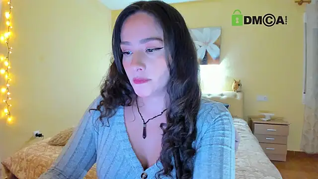 juliiaroberts online show from April 2026 03:44:02 AM