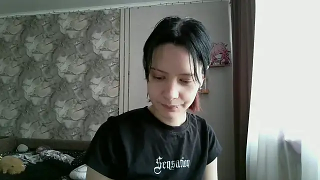 Snapshot of LxayBloom chatting on February 2026 08:40:01 AM LxayBloom online show from February 2026 08:40:01 AM