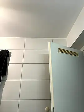 youngpablo4 online show from January 2026 01:25:02 PM