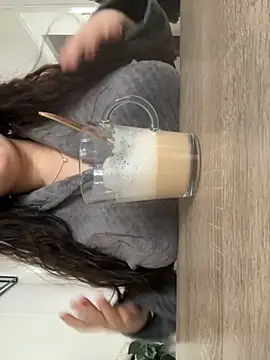 Snapshot of Therealbaddie666 chatting on January 2026 01:15:02 PM Therealbaddie666 online show from January 2026 01:15:02 PM