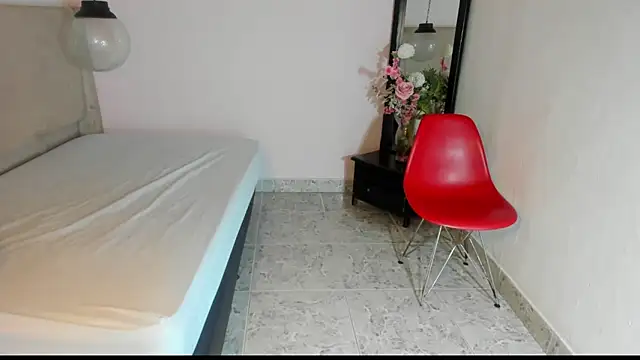 ZoeFox5 online show from February 2026 11:42:02 AM