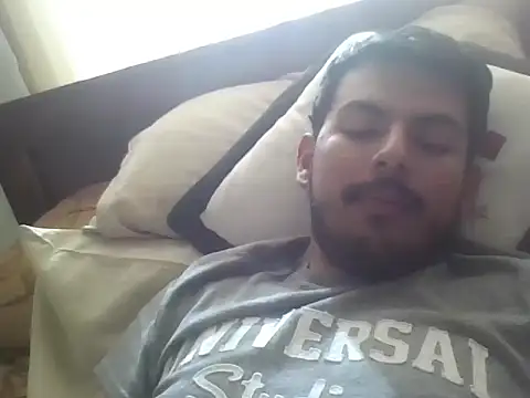 Mateotubbe online show from April 2026 09:31:01 PM