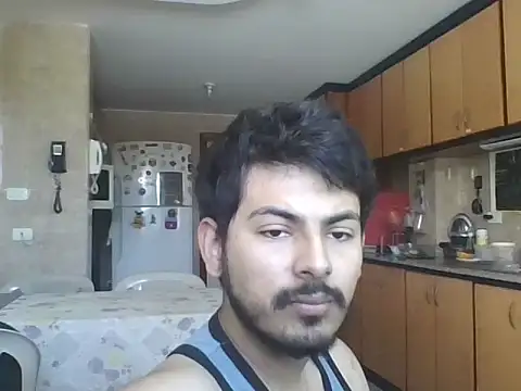 Mateotubbe online show from May 2026 04:04:02 PM
