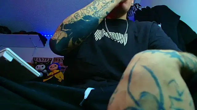 Snapshot of Anhony_Muscle chatting on June 2026 06:09:01 PM Anhony Muscle online show from June 2026 06:09:01 PM