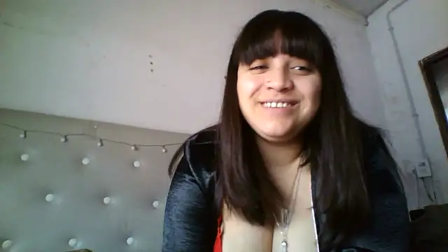 Snapshot of dulce_marrr chatting on May 2026 03:11:01 PM dulce marrr online show from May 2026 03:11:01 PM