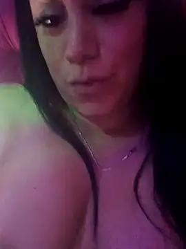 Snapshot of daaibabyxxx chatting on May 2026 10:53:01 AM daaibabyxxx online show from May 2026 10:53:01 AM
