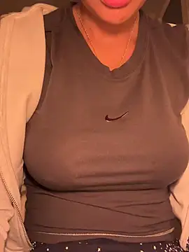 Babypinypon online show from April 2026 08:09:01 PM