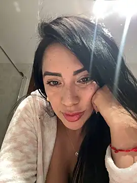 nataliia queen  online show from February 2026 02:04:01 AM