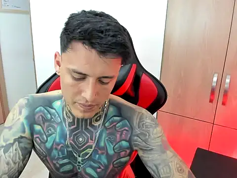 Snapshot of Chrissblack chatting on February 2026 02:07:02 AM Chrissblack online show from February 2026 02:07:02 AM