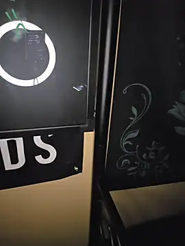 Snapshot of LunaLuxxx666 chatting on January 2026 06:27:02 AM LunaLuxxx666 online show from January 2026 06:27:02 AM