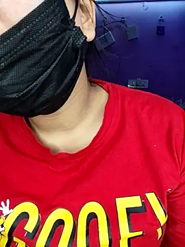 Snapshot of Ruma143 chatting on January 2026 05:22:01 AM Ruma143 online show from January 2026 05:22:01 AM