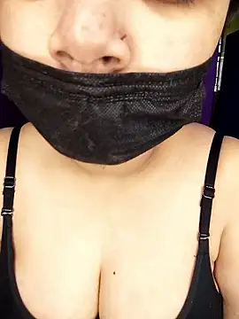 Snapshot of Ruma143 chatting on January 2026 05:43:01 AM Ruma143 online show from January 2026 05:43:01 AM