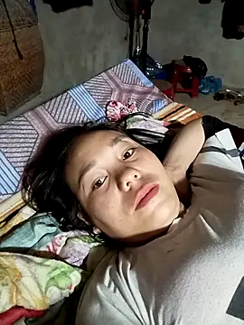 vanvan005 online show from February 2026 11:25:01 PM