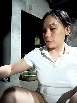 vanvan005 online show from March 2026 01:06:01 PM