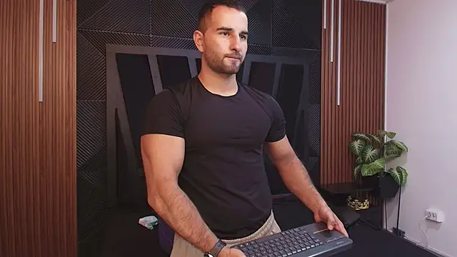 lorenzo walker 1 online show from April 2026 05:32:02 PM