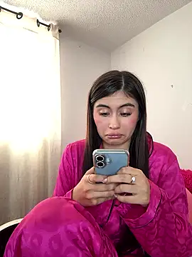 Stormi th online show from January 2026 08:03:01 PM