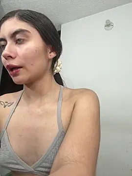 Stormi th online show from February 2026 12:04:02 AM