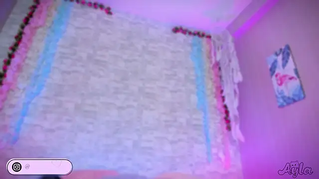 ayla lux online show from March 2026 06:13:02 AM