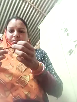 Hot hiuj online show from February 2026 05:48:02 AM