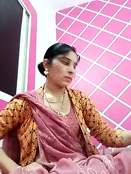 Snapshot of Hot_ree85 chatting on February 2026 07:24:02 AM Hot ree85 online show from February 2026 07:24:02 AM