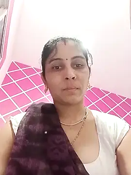 Snapshot of Hot_ree85 chatting on March 2026 06:25:02 AM Hot ree85 online show from March 2026 06:25:02 AM