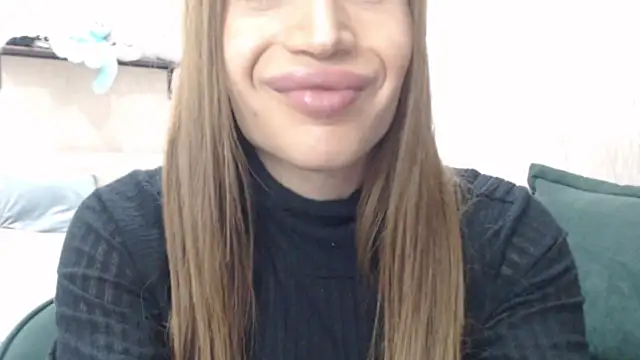 Coco Chanell  online show from January 2026 05:48:02 PM