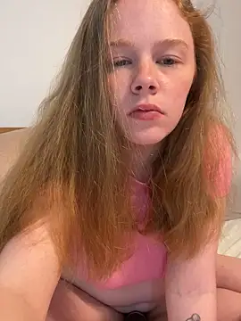 Snapshot of gingerslutt chatting on March 2026 01:25:01 PM gingerslutt online show from March 2026 01:25:01 PM