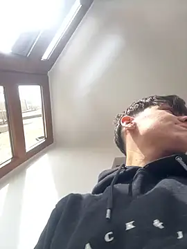 ravenryx online show from April 2026 11:59:02 AM