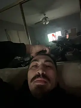 steezy805123 online show from January 2026 01:48:02 PM