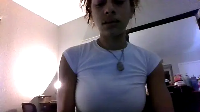 kittenkween8 online show from January 2026 11:40:02 PM