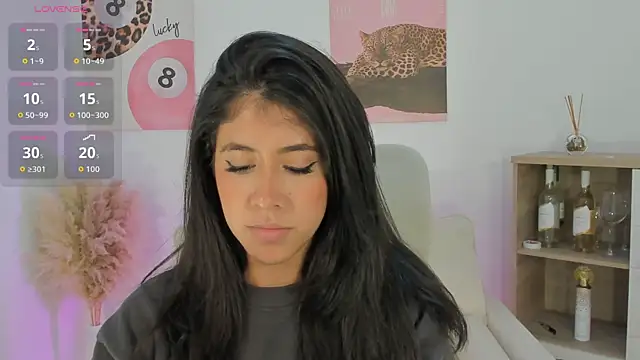 Sussan Monroe online show from March 2026 12:25:02 AM