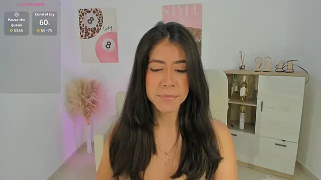 Sussan Monroe online show from April 2026 11:30:02 AM