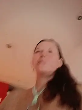 Snapshot of Salome_69 chatting on May 2026 02:03:01 PM Salome 69 online show from May 2026 02:03:01 PM