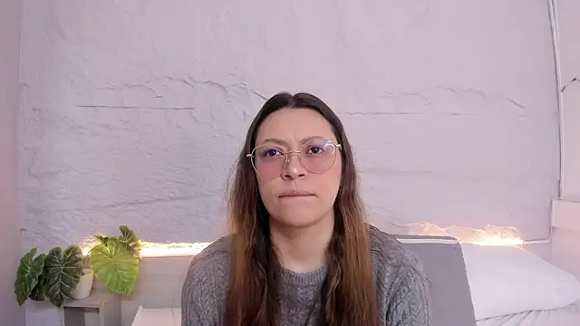 lanna 18  online show from March 2026 11:37:02 AM