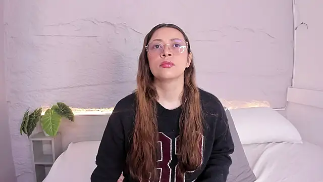 lanna 18  online show from March 2026 01:26:02 PM