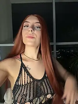 alesziarose  online show from February 2026 12:20:01 AM