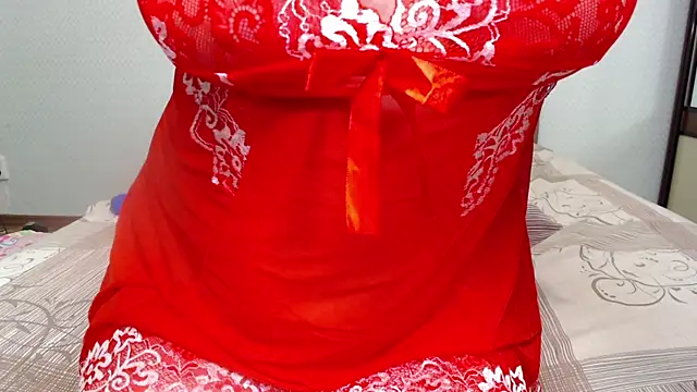 Snapshot of _Sweet_Dream_ chatting on March 2025 10:02:01 AM  Sweet Dream  online show from March 2025 10:02:01 AM