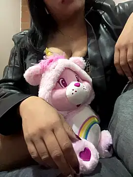 KissyLola online show from January 2026 03:53:02 AM