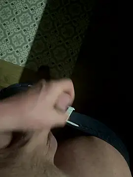 Yvar38 online show from January 2026 05:01:01 AM