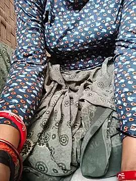 Snapshot of Queen_chayna chatting on May 2026 03:01:02 AM Queen chayna online show from May 2026 03:01:02 AM