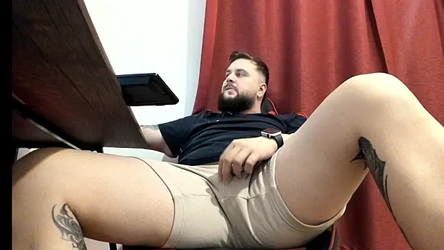 ashtondel online show from February 2026 10:08:02 AM