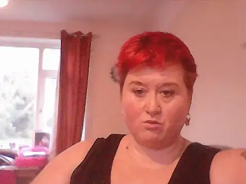 Snapshot of BustyRedxx chatting on February 2026 03:49:02 PM BustyRedxx online show from February 2026 03:49:02 PM