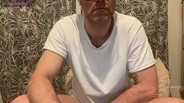 Snapshot of wolverinedream chatting on February 2026 03:11:02 AM wolverinedream online show from February 2026 03:11:02 AM