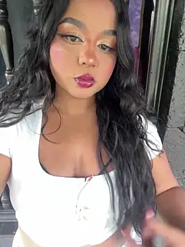 Isabella Belmont online show from February 2026 09:09:02 PM