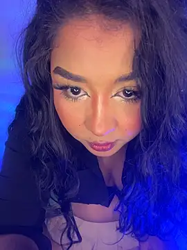 Isabella Belmont online show from February 2026 05:07:02 AM