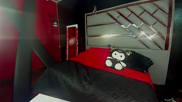 Mia Miller001 online show from February 2026 07:21:02 PM