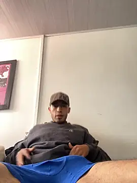 VergonR02 online show from March 2026 01:51:01 PM